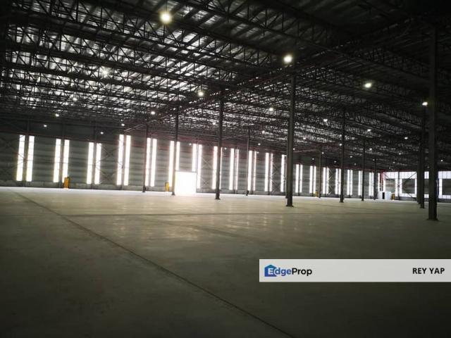 Warehouse for rent in Puncak Jalil, Selangor