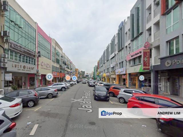 Shop for rent in Petaling, Subang Jaya