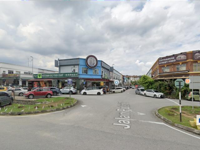 Shop for rent in Petaling, Subang Jaya