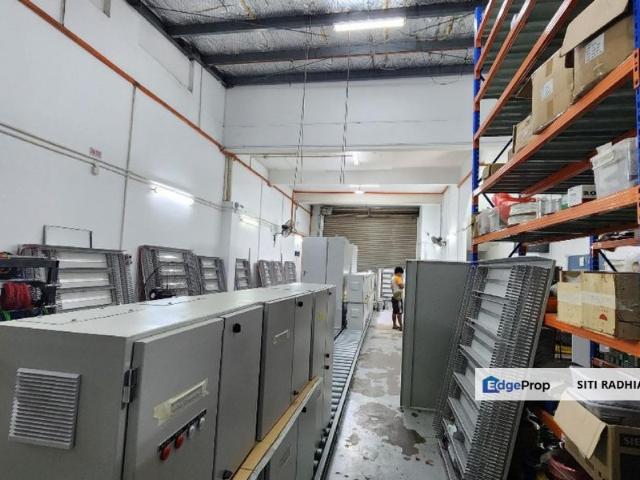 Warehouse for rent in Petaling, Subang Jaya