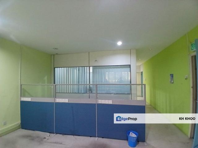Shop for sale in Petaling, Subang Jaya