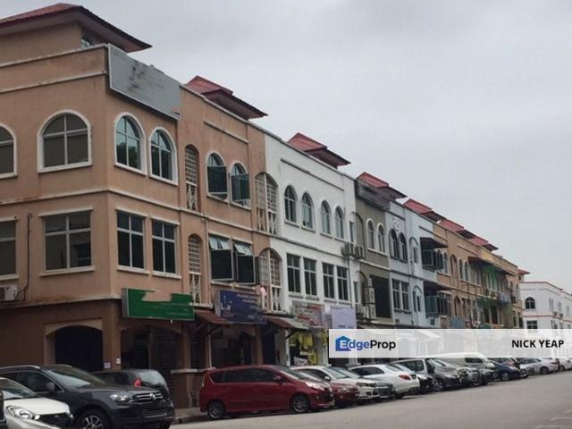 Shop for sale in Petaling, Subang Jaya