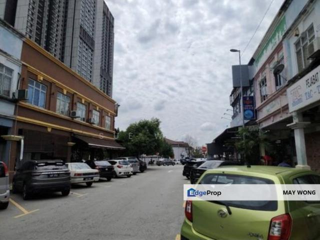 Shop for sale in Petaling, Subang Jaya