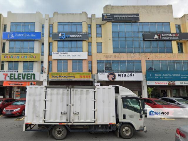 Shop for rent in Petaling, Subang Jaya