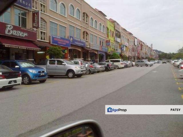 Shop for rent in Petaling, Subang Jaya