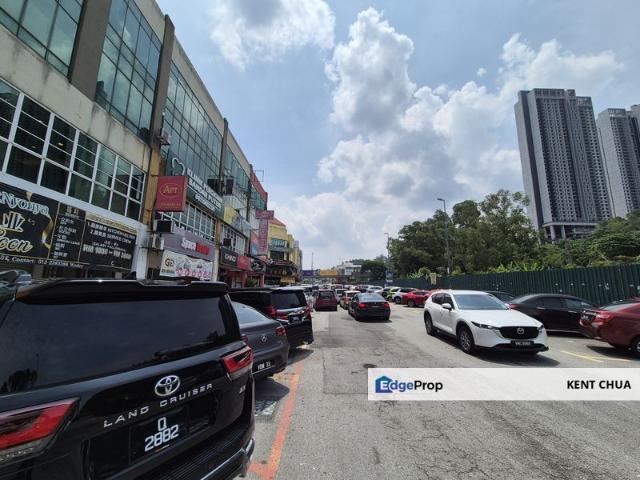 Shop for sale in Petaling, Subang Jaya