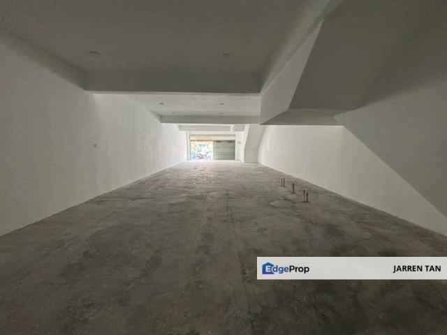 Shop for rent in Petaling, Subang Jaya