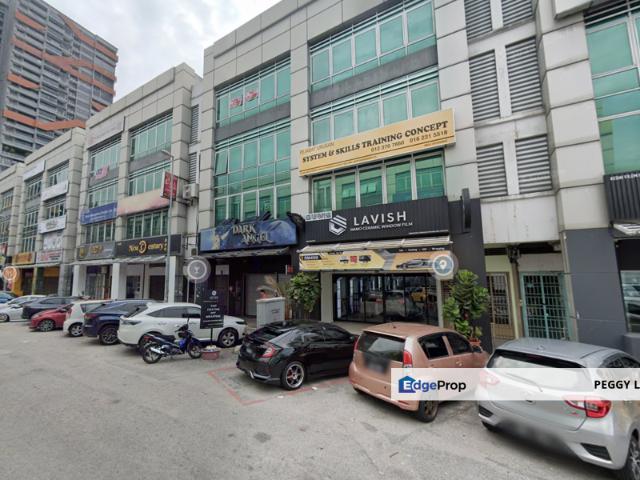 Shop for sale in Petaling, Subang Jaya