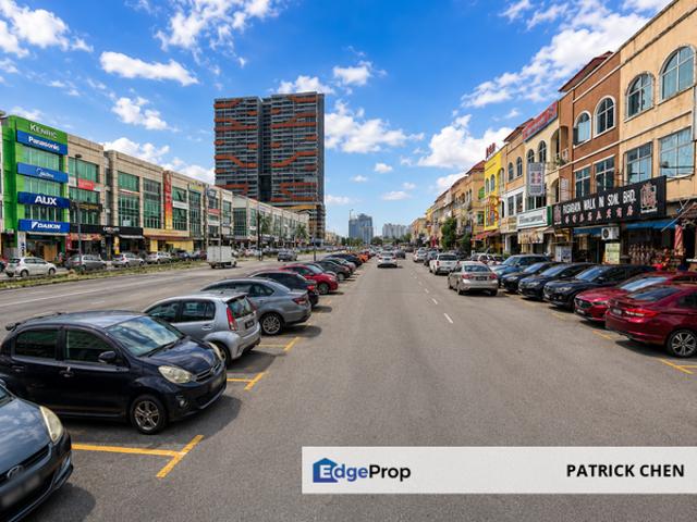 Shop for rent in Petaling, Damansara Damai
