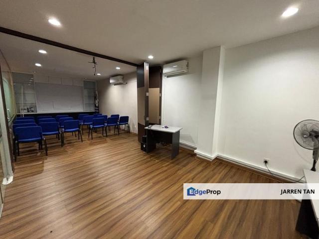 Shop for rent in Petaling, Subang Jaya