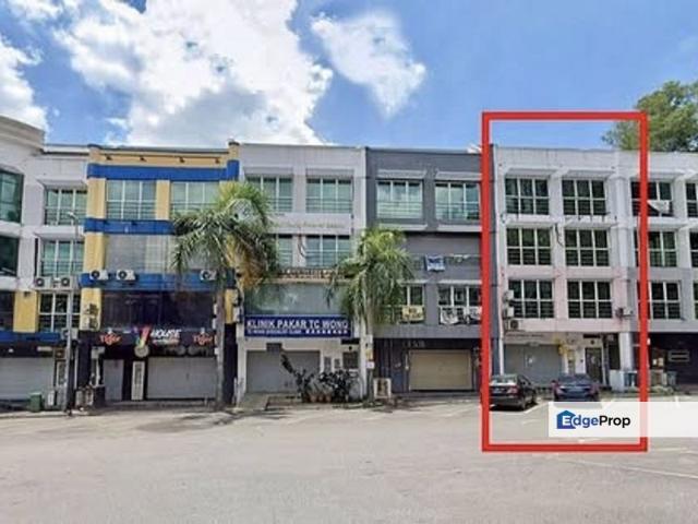 Shop for sale in Petaling, Subang Jaya