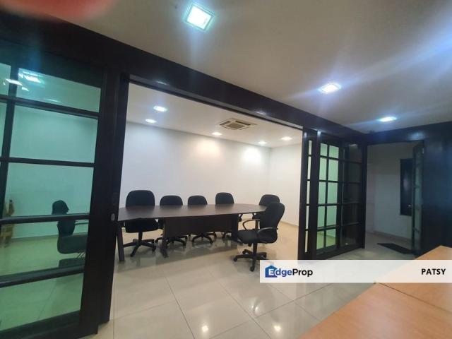 Shop for sale in Petaling, Subang Jaya