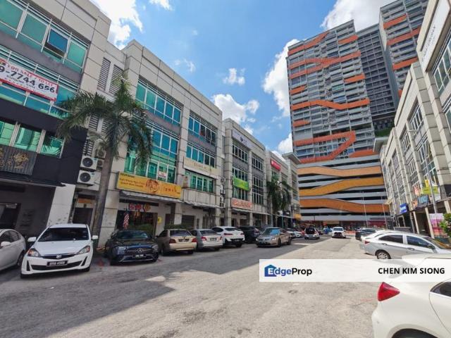 Shop for sale in Petaling, Subang Jaya