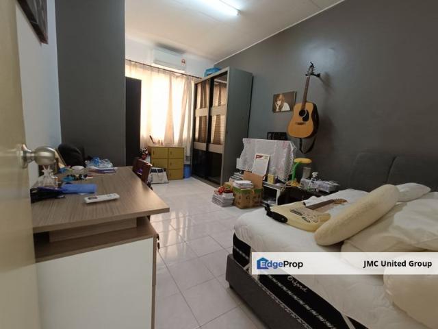 House for sale in Petaling, Subang Jaya