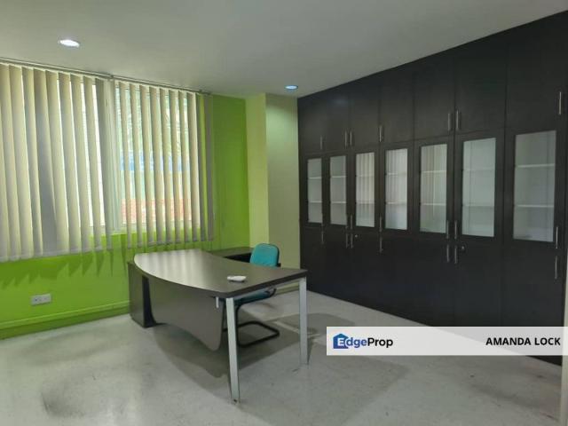 Shop for sale in Petaling, Subang Jaya