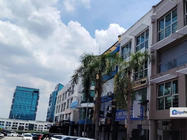 Shop for rent in Petaling, Subang Jaya