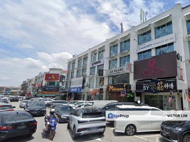 Shop for rent in Petaling, Subang Jaya