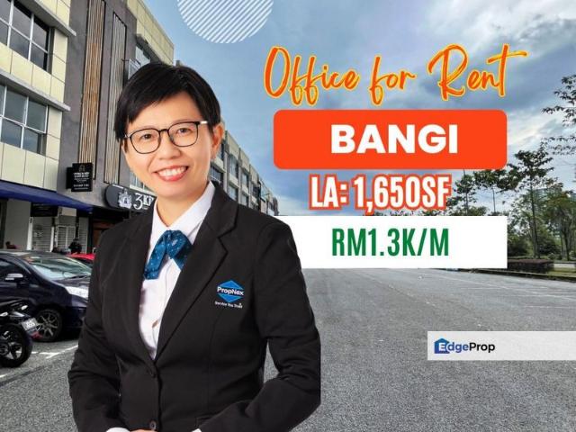 Shop for rent in Kajang, Langat