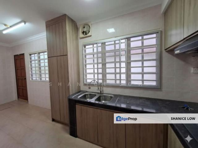 House for sale in Petaling, Subang Jaya