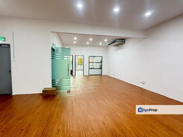 Shop for rent in Petaling, Subang Jaya