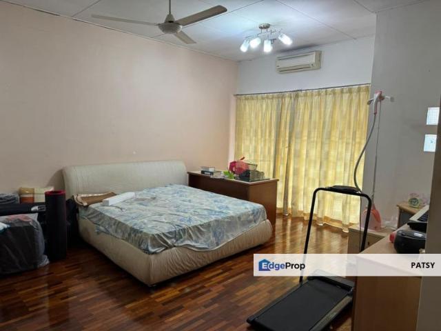 House for sale in Petaling, Subang Jaya