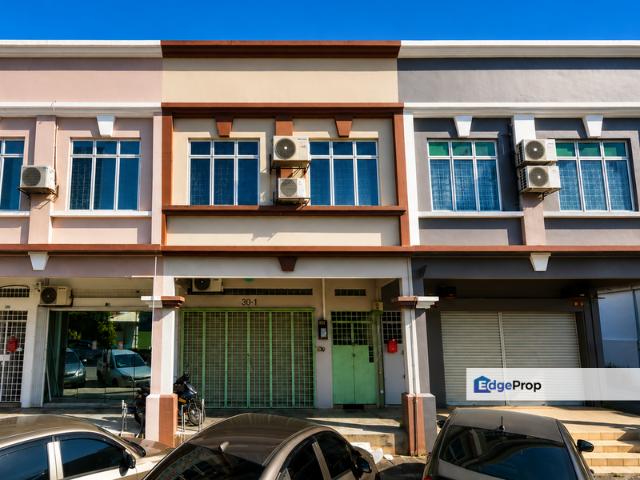 Shop for sale in Petaling, Subang Jaya