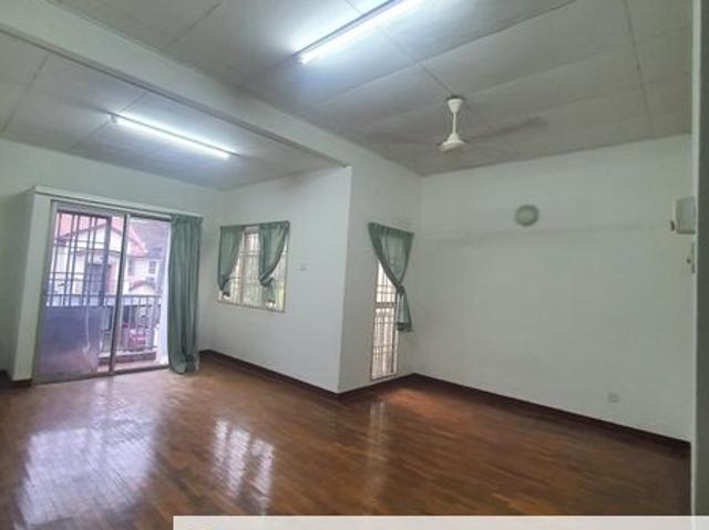 House for sale in Petaling, Subang Jaya