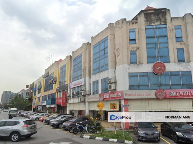 Shop for rent in Puchong, Majlis Bandaraya Subang Jaya