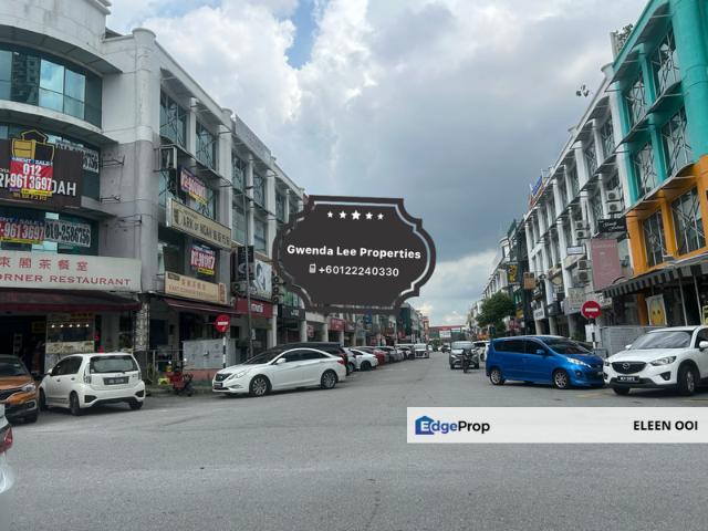 Shop for rent in Petaling, Subang Jaya