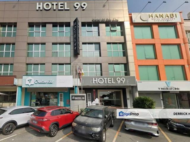 Shop for rent in Bandar Puteri 5, Majlis Bandaraya Subang Jaya