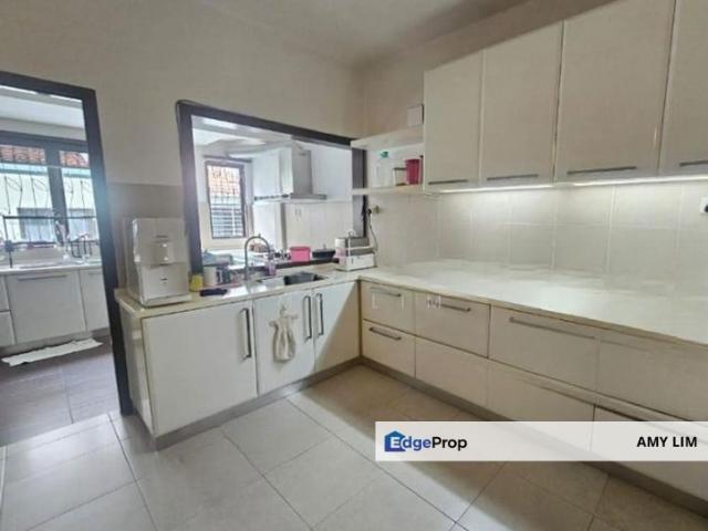 House for sale in Petaling, Subang Jaya