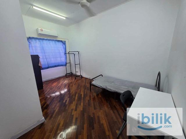 Room for rent in Petaling, Subang Jaya