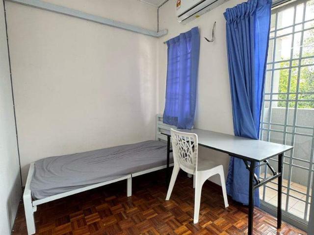 Room for rent in Petaling, Subang Jaya