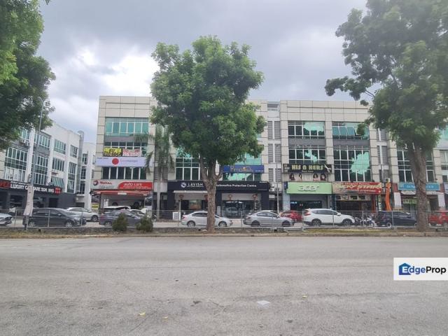 Shop for sale in Petaling, Subang Jaya