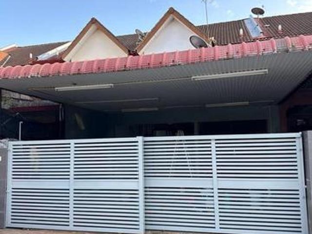 Terraced House for sale in Wellesley, Penang