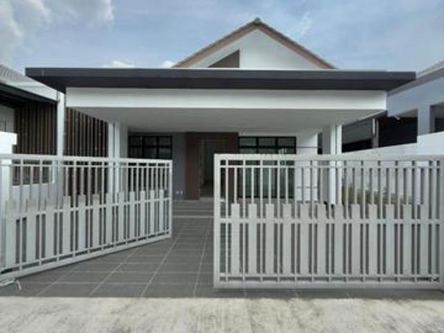 Residential House for sale in Kulai, Johor