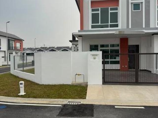 Terraced House for rent in Kulai