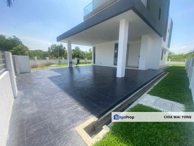House for sale in Zon Perindustrian Bebas Telok Panglima Garang, Teluk Panglima Garang