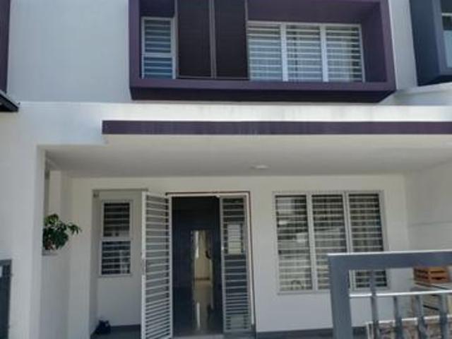 Terraced House for sale in Alam Impian, Selangor