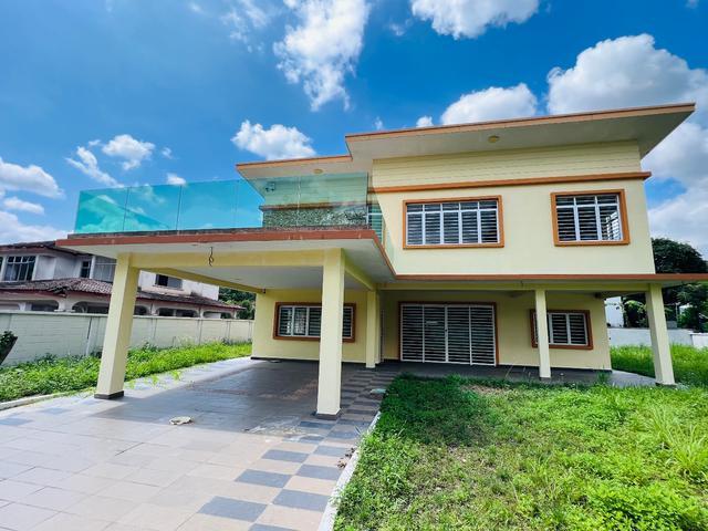 Bungalow for sale in Kajang, Langat