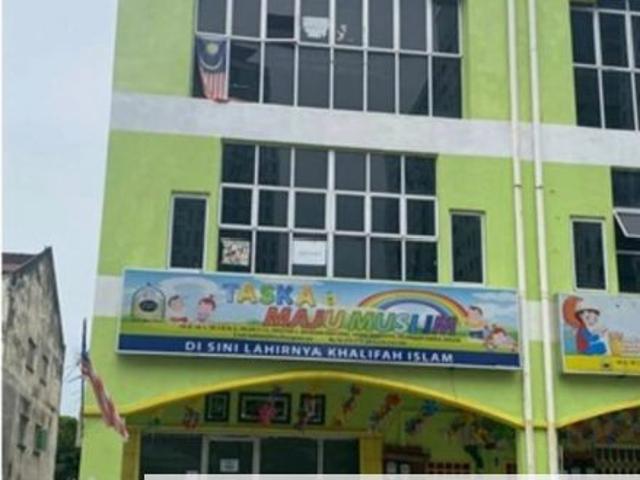 Shop for sale in Kajang, Langat