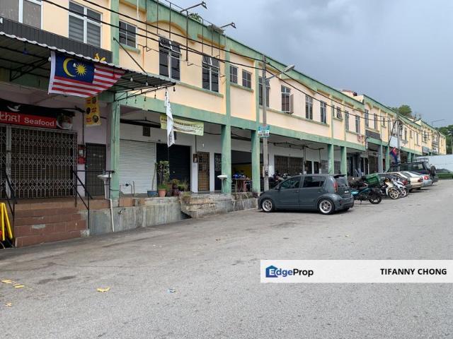 Shop for sale in Kajang, Langat
