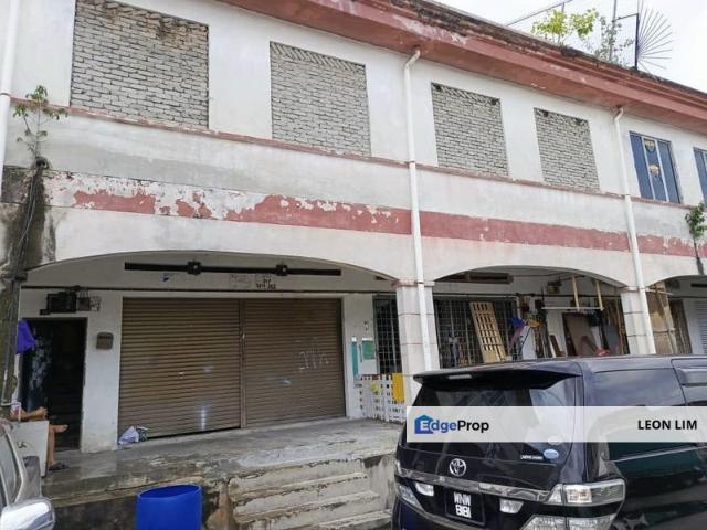 Shop for sale in Kajang, Langat