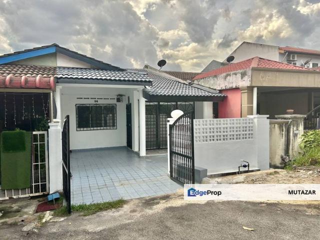 House for sale in Kajang, Langat