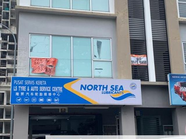 Shop for rent in Kajang, Langat