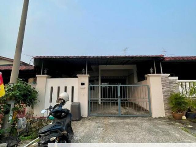 House for rent in Kajang, Langat