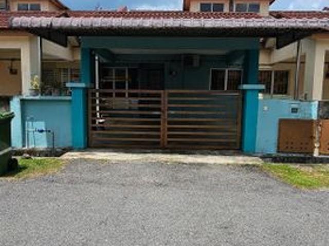 House for sale in Rompin, Muadzam Shah