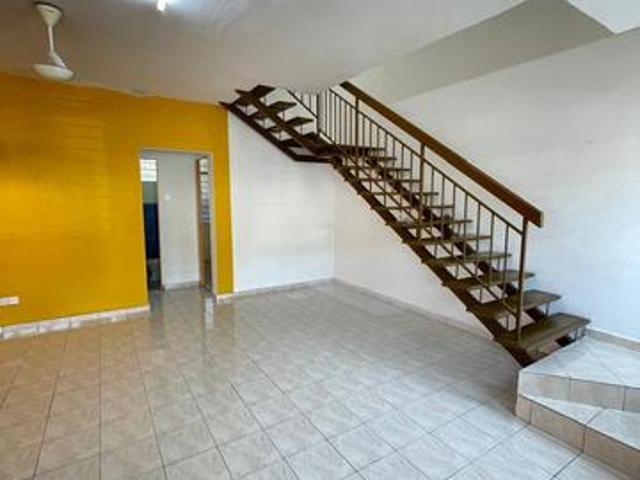 Residential House for sale in Jenjarom, Selangor
