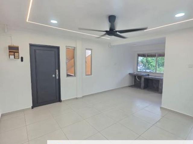 Flat for sale in Bukit Ledang, Johor