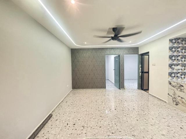 Flat for sale in Bukit Ledang, Johor